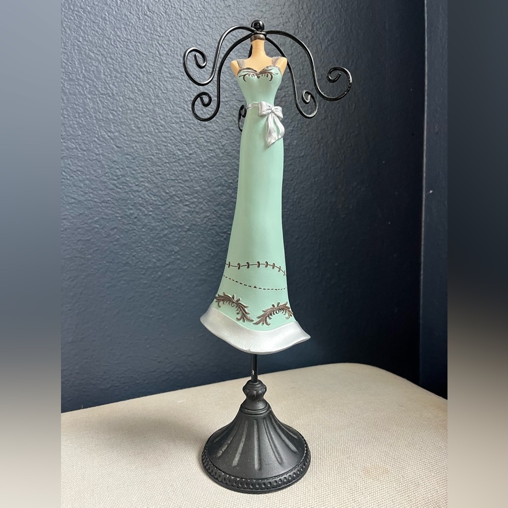 Jewelry Stand